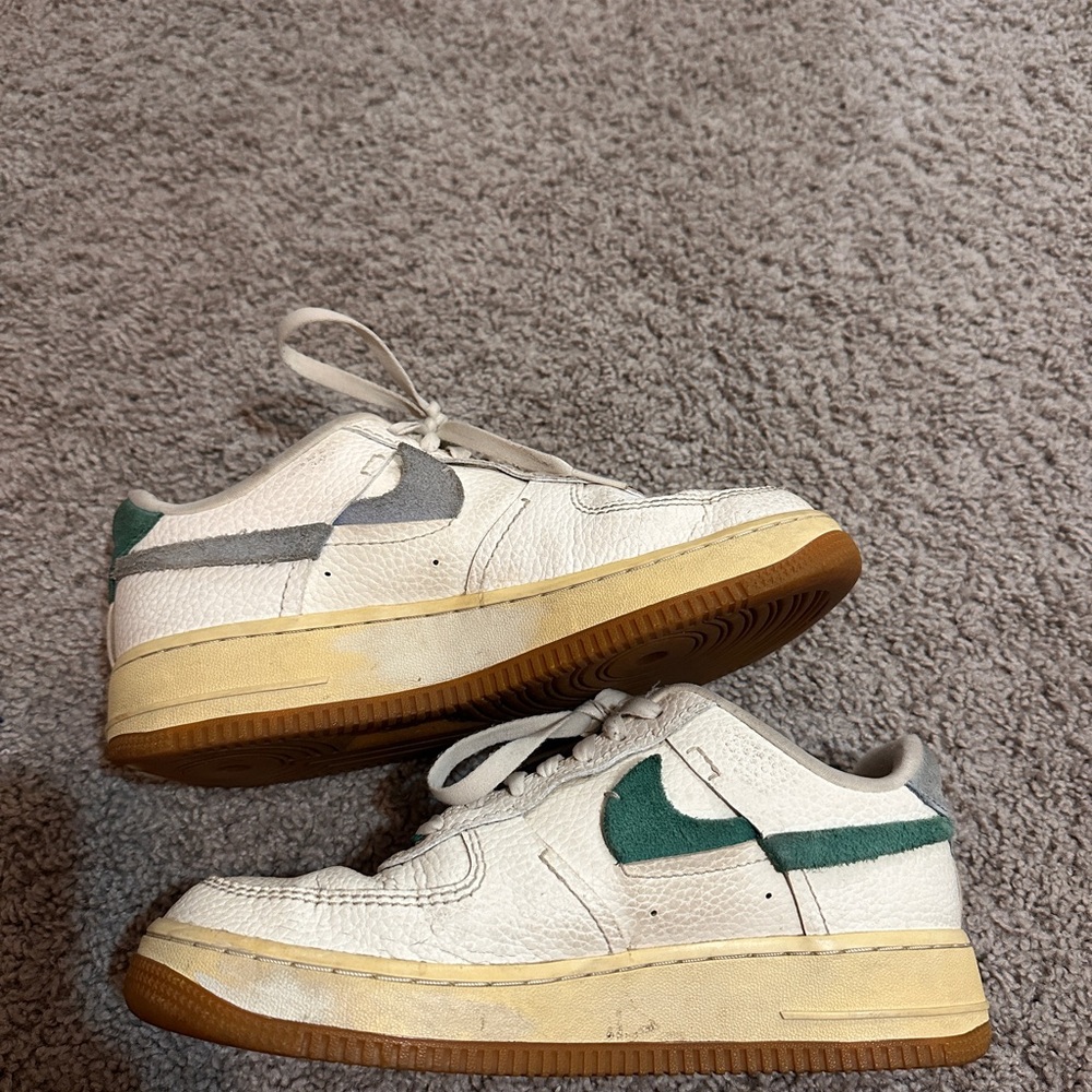 Nike Wmns Air Force 1 '07 LXX 'Vandalized